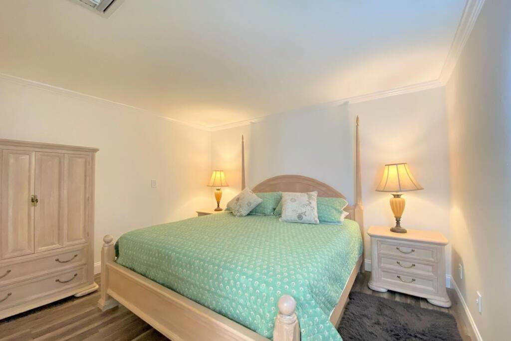 Cheerfull 4/Bed/ 3 Bath / Pool / Best Location North North Naples Buitenkant foto
