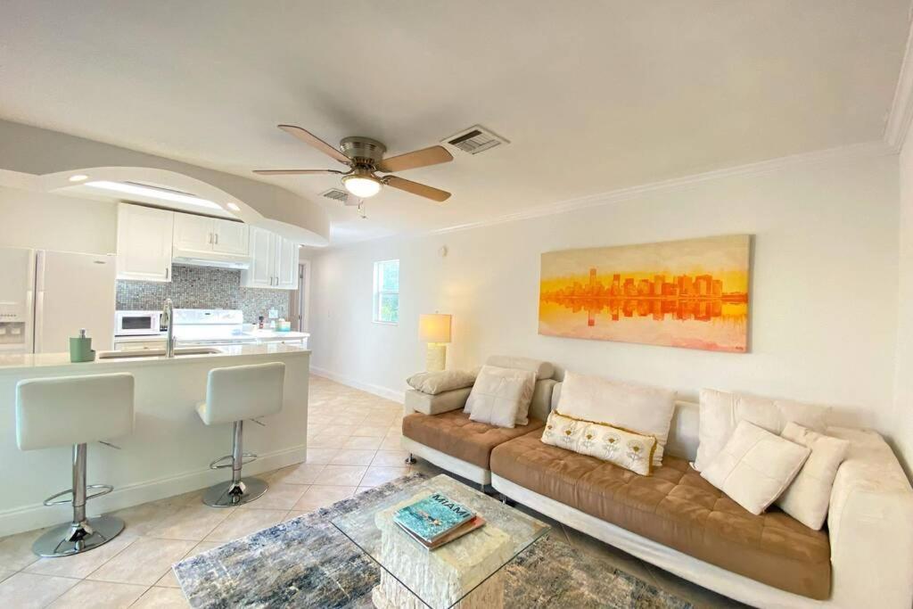 Cheerfull 4/Bed/ 3 Bath / Pool / Best Location North North Naples Buitenkant foto